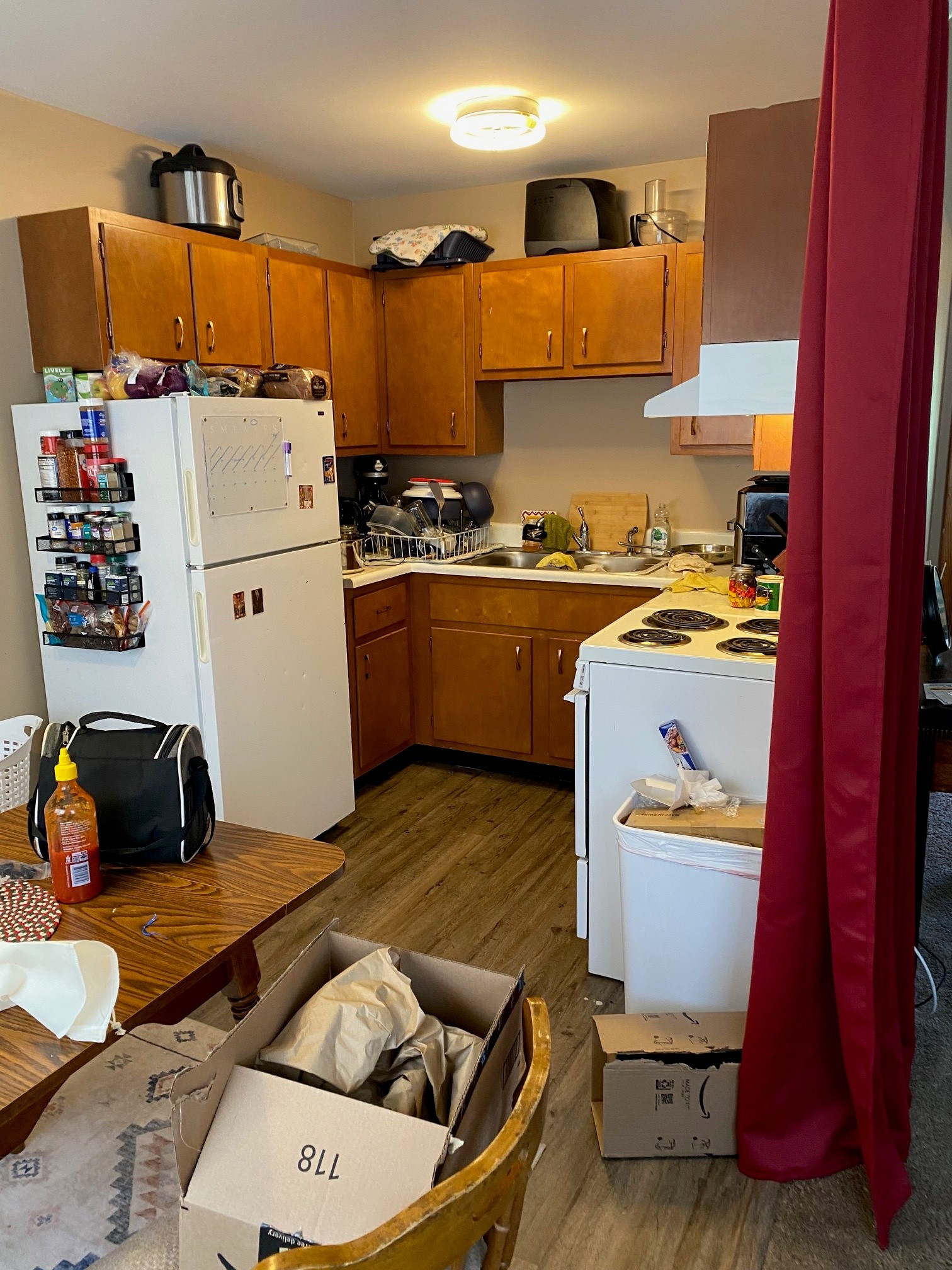 1101 N College Ave., Apts. 1-3