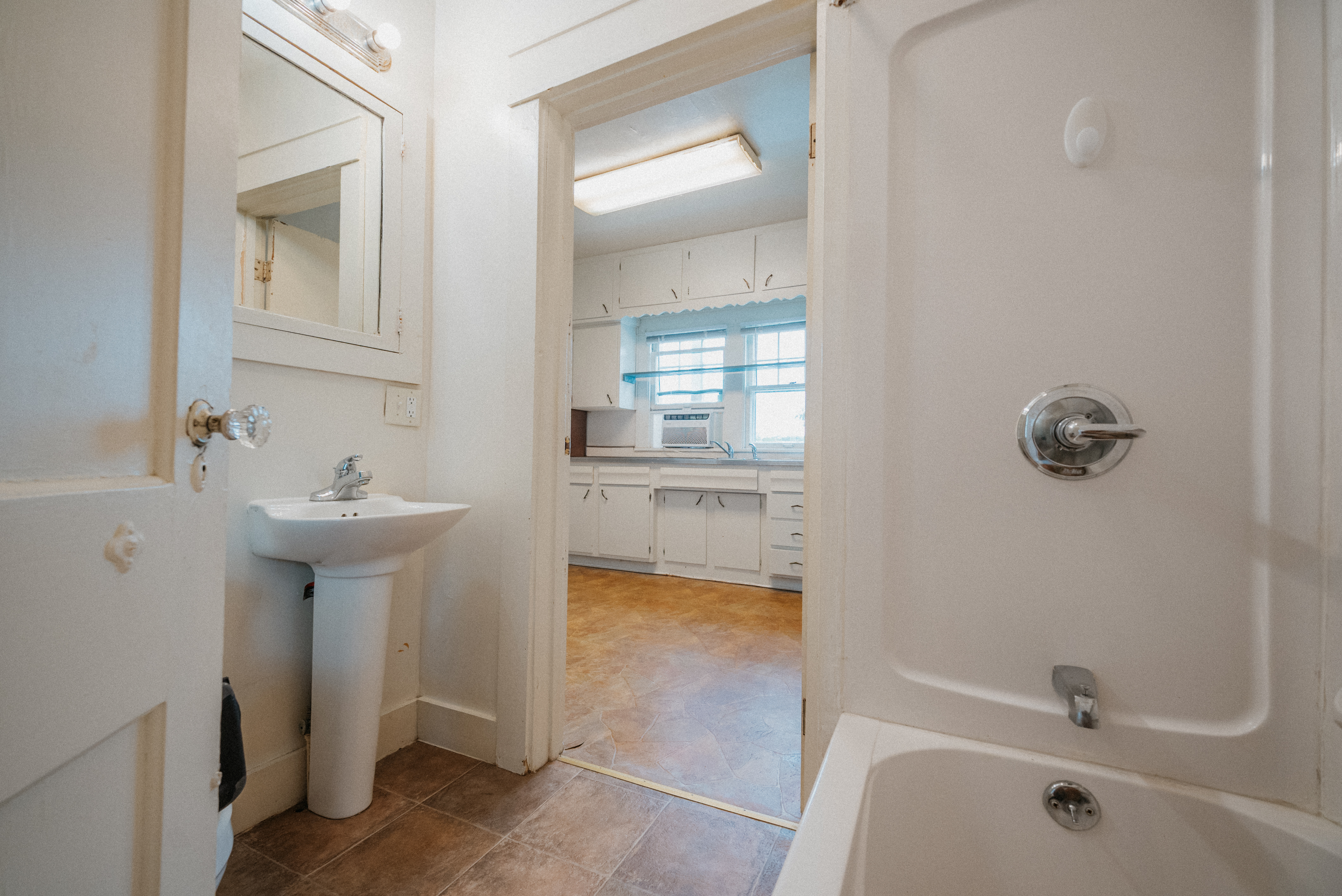 211 E. 1st Street, Unit B