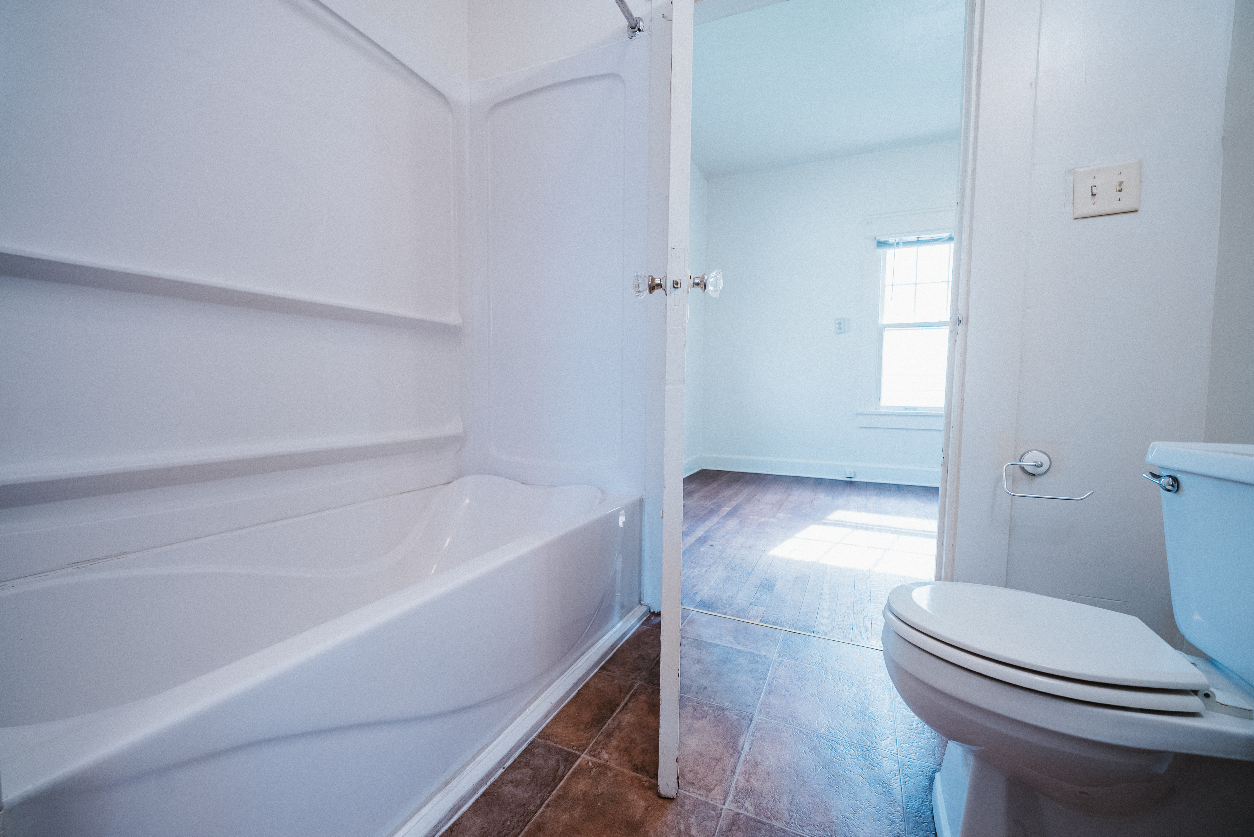 211 E. 1st Street, Unit B