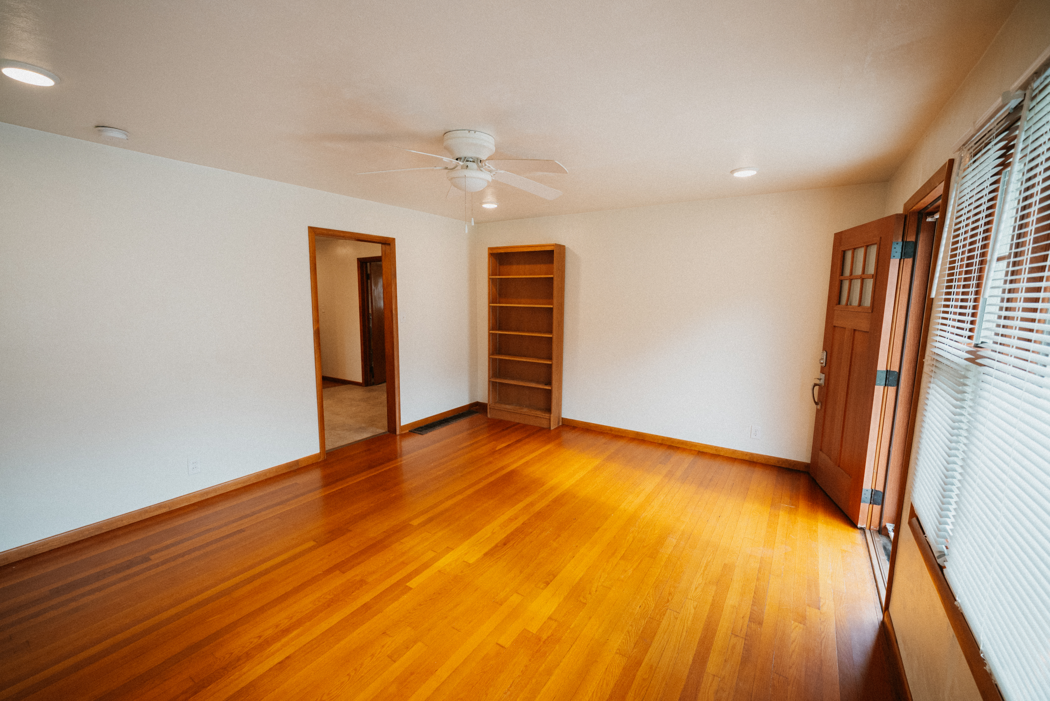 116 S Roosevelt