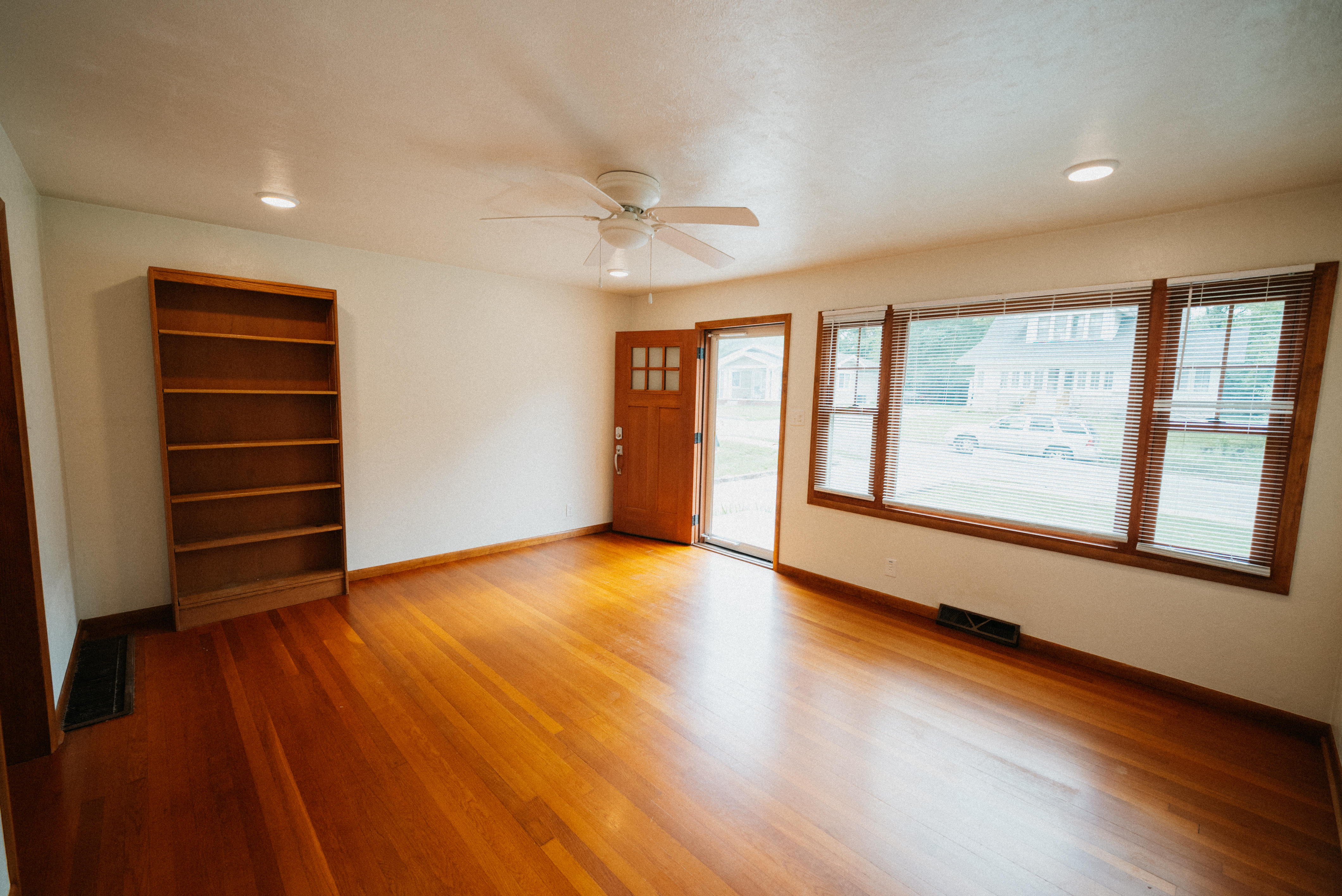 116 S Roosevelt