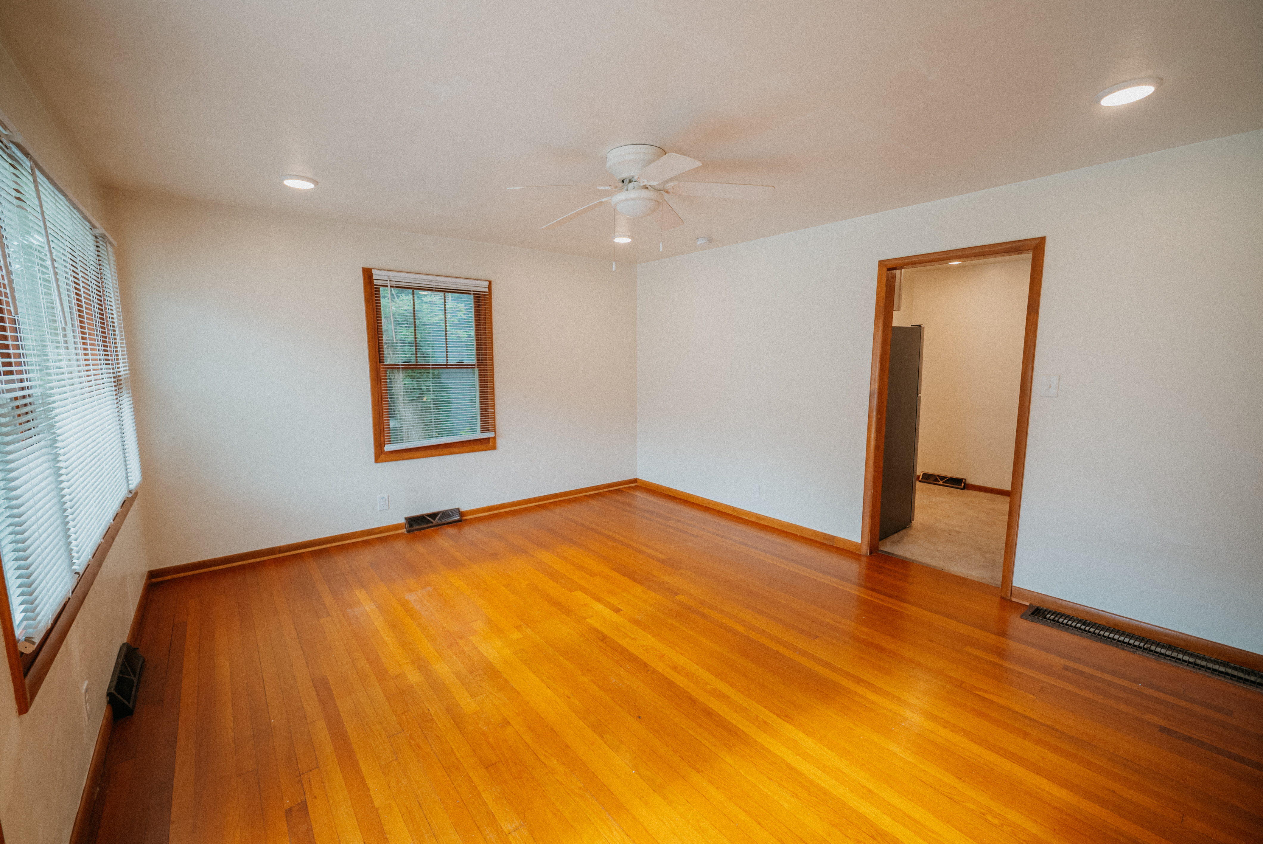 116 S Roosevelt