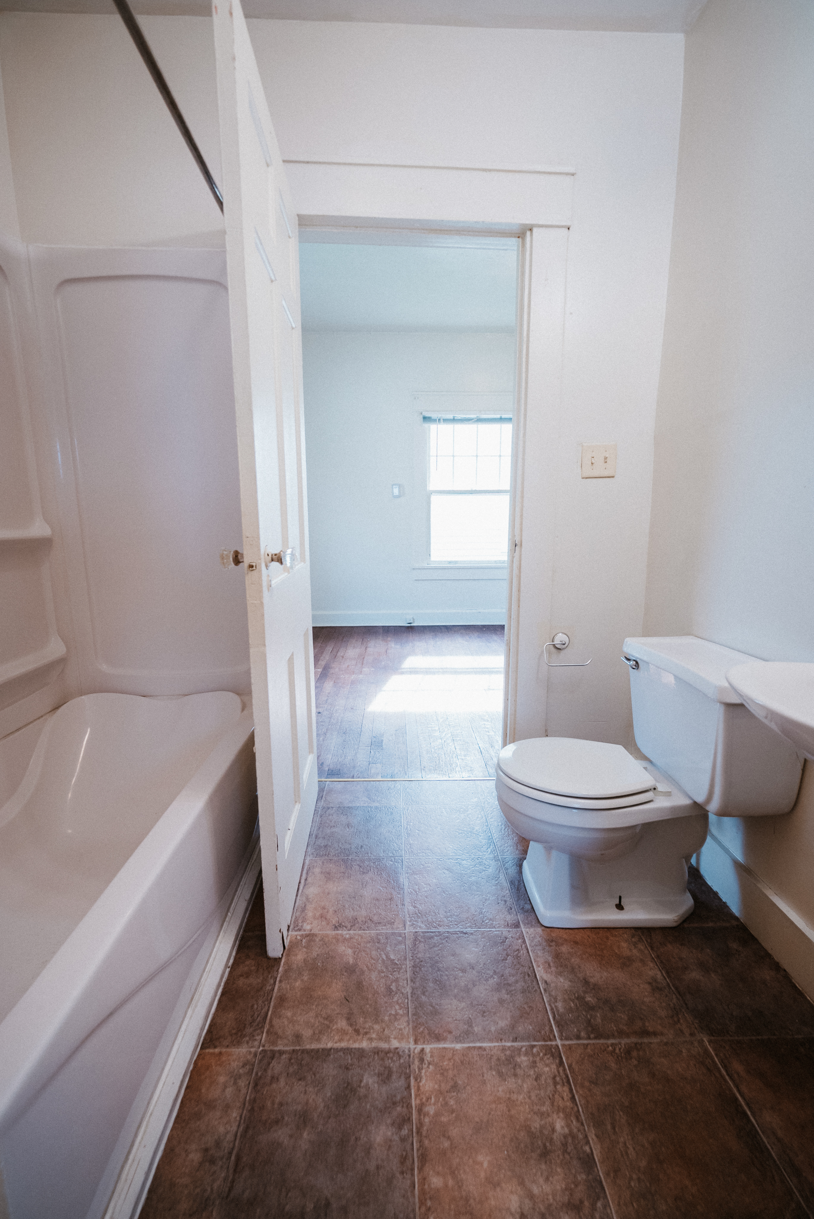 211 E. 1st Street, Unit B